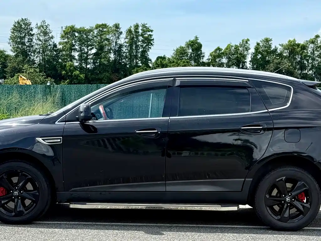Luxgen 7 SUV 2014 2.2T