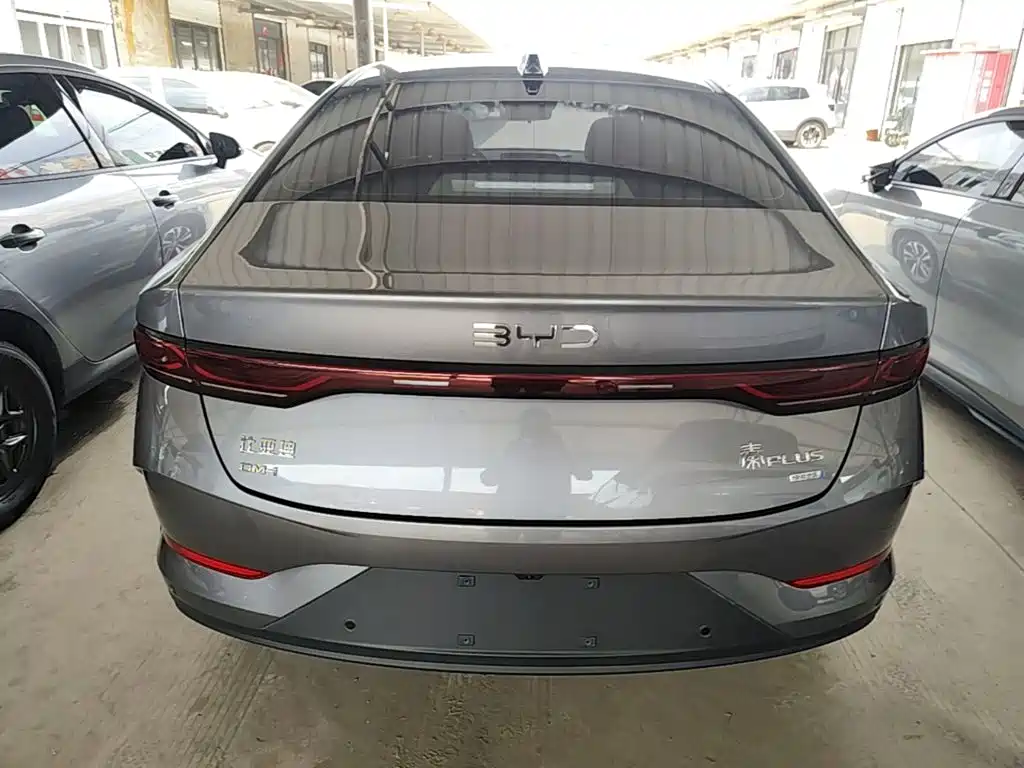 BYD Qin Plus PLUS 2025 DM-i Smart Drive 55KM