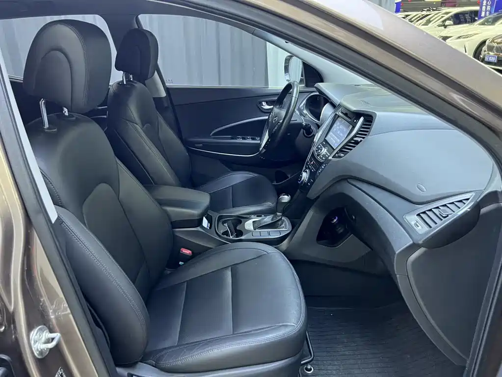 Hyundai Santa Fe 2.4L Auto 2WD Smart Type 5 seats, фото 13