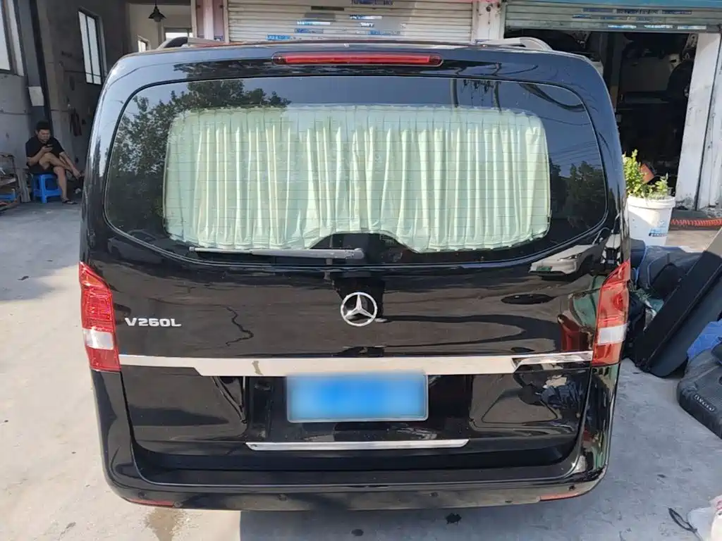Mercedes-Benz Vito — миниатюра 6