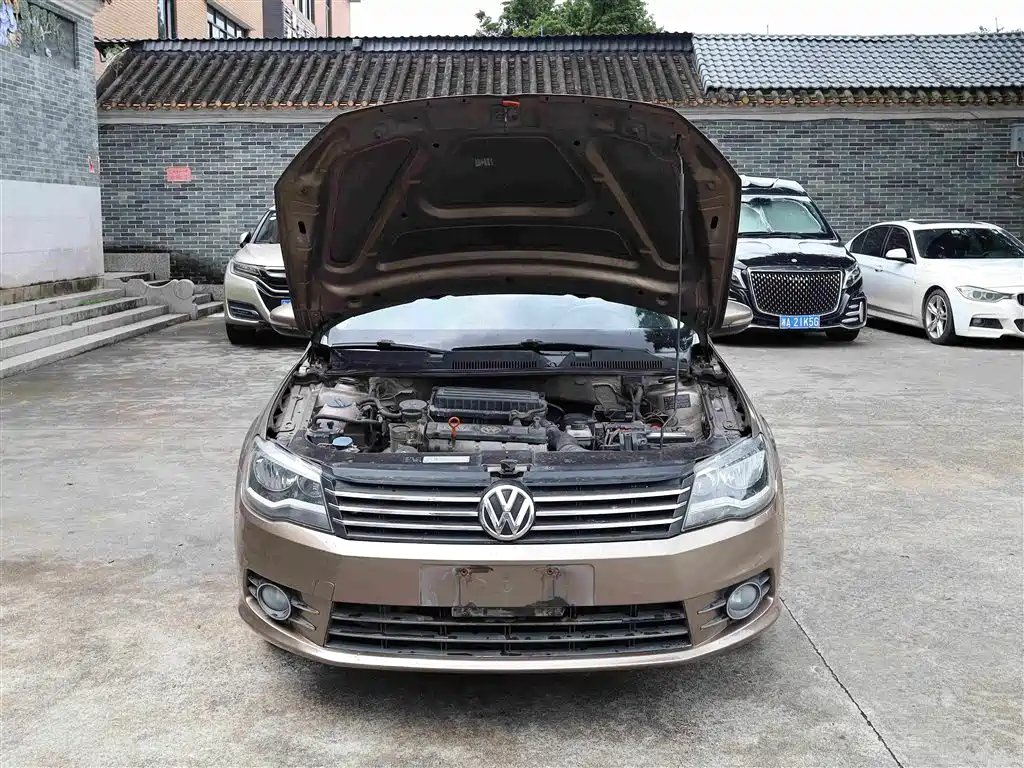 Volkswagen Bora 1.6L Auto Luxury Type, фото 14