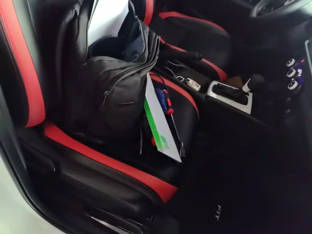 Honda Fit — миниатюра 25