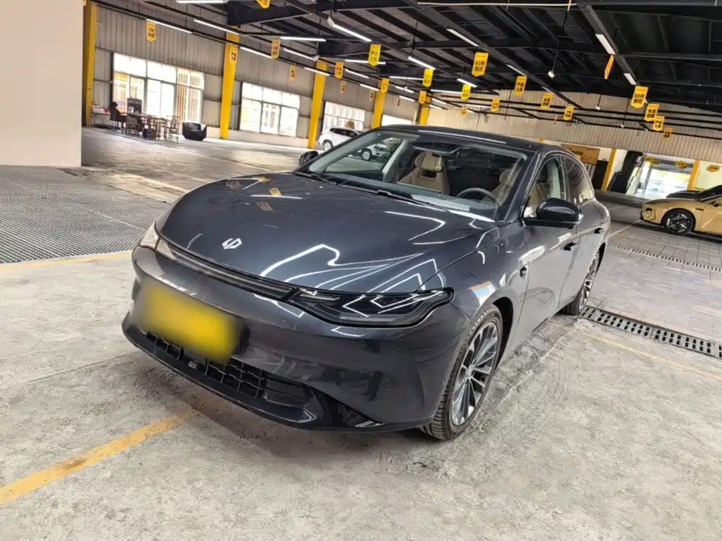 Leapmotor Leapmotor C01 — миниатюра 2