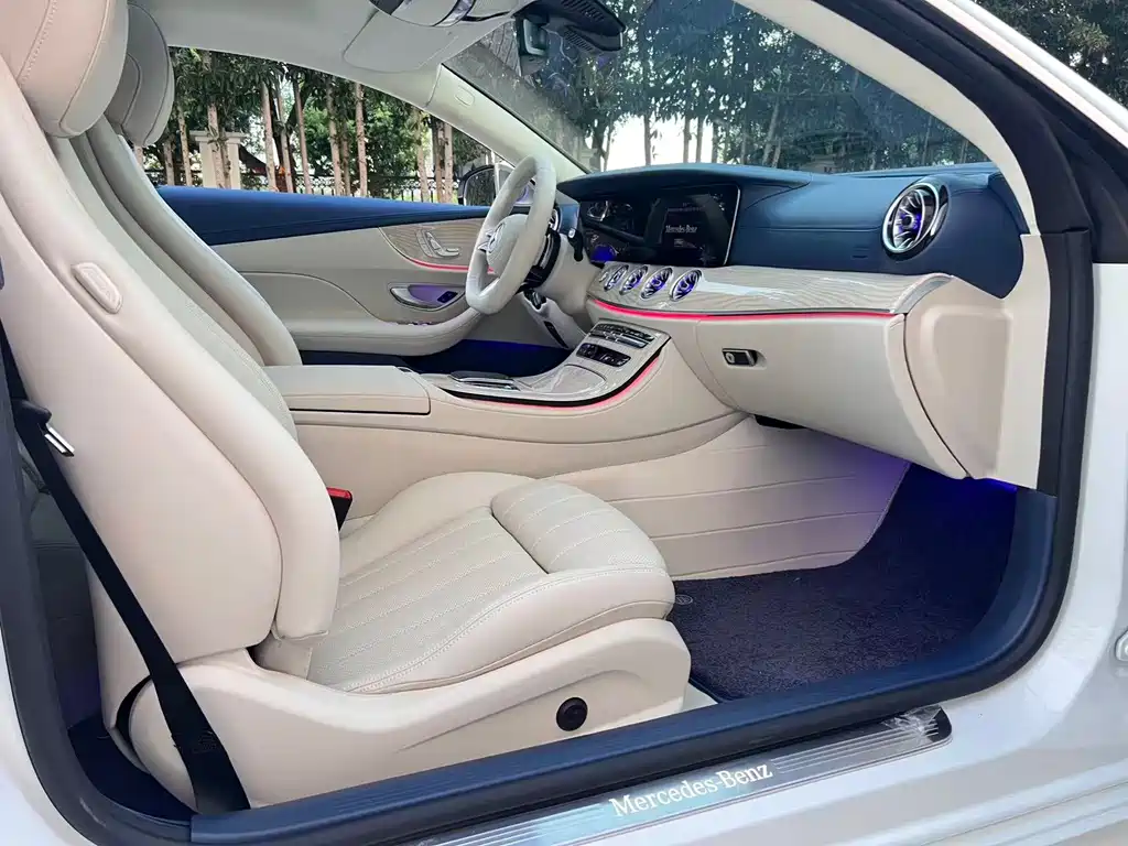 Mercedes-Benz E-Class (Import) — миниатюра 19
