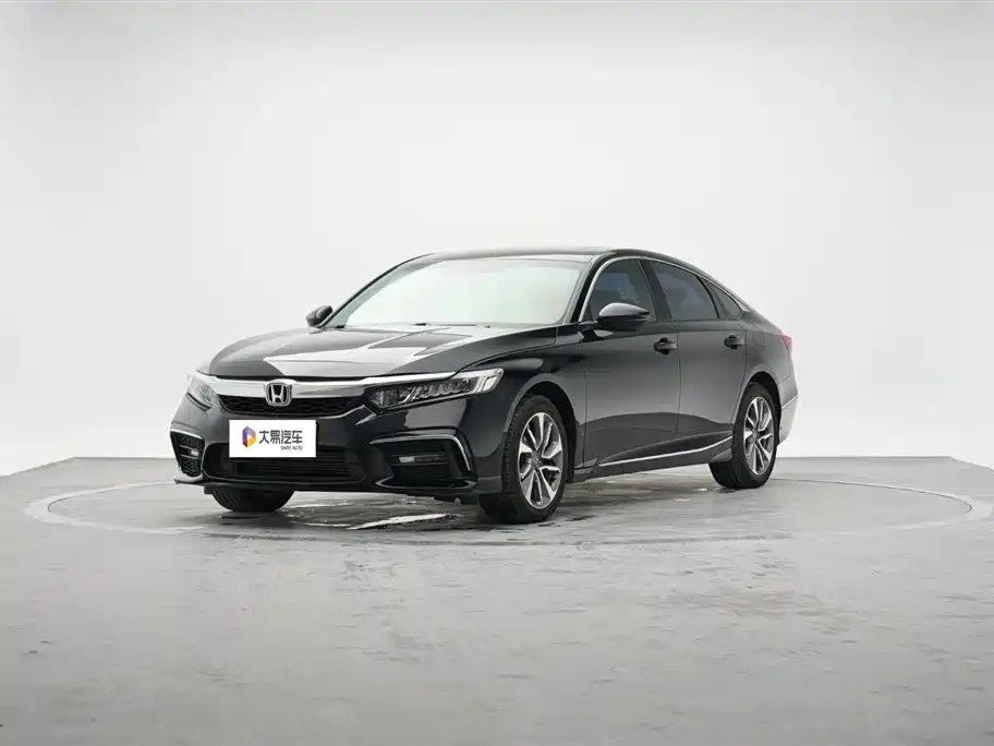 Honda Inspire 2020