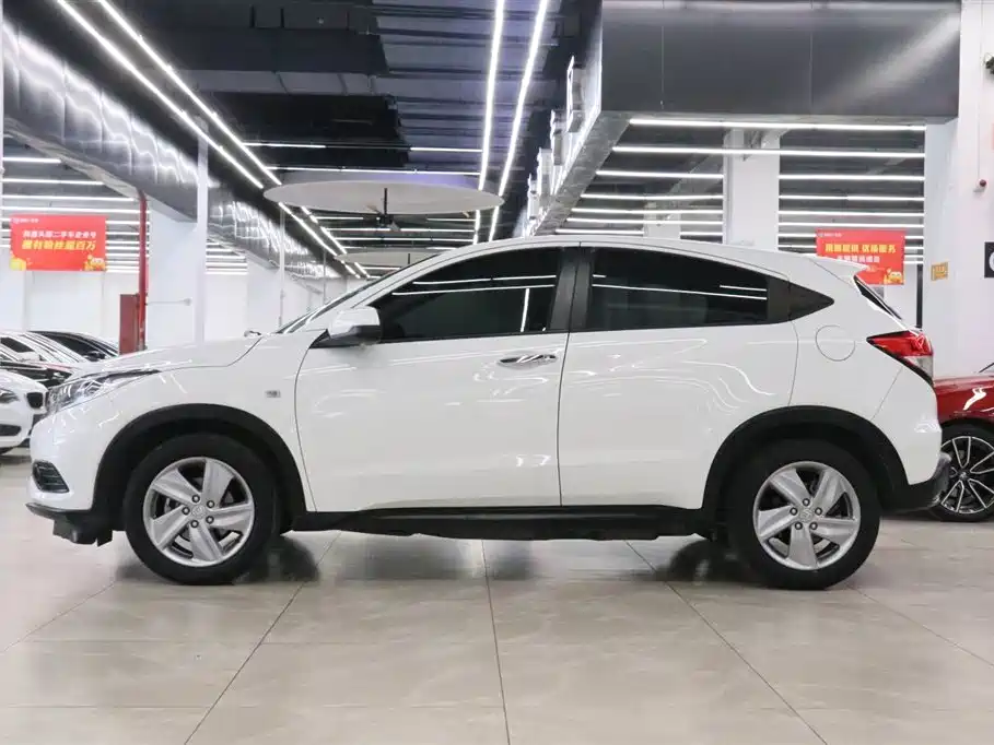 Honda Vezel 2020 1.5L CVT Elite