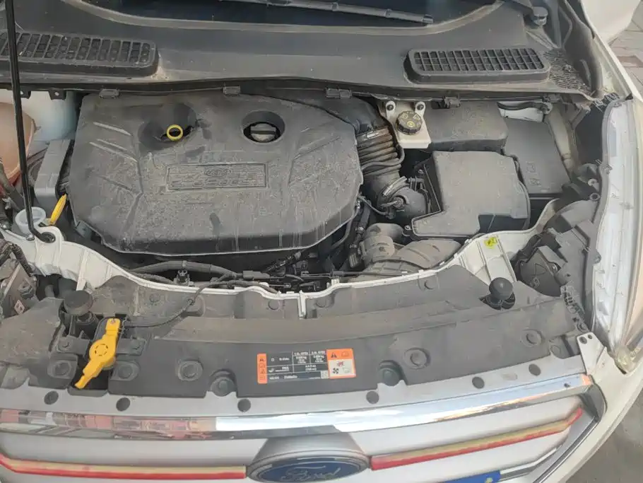 Ford Kuga — миниатюра 10