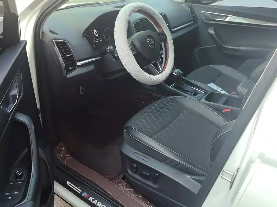 Skoda Karoq — миниатюра 9