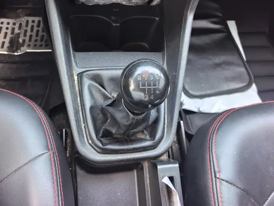 Volkswagen Santana — миниатюра 16