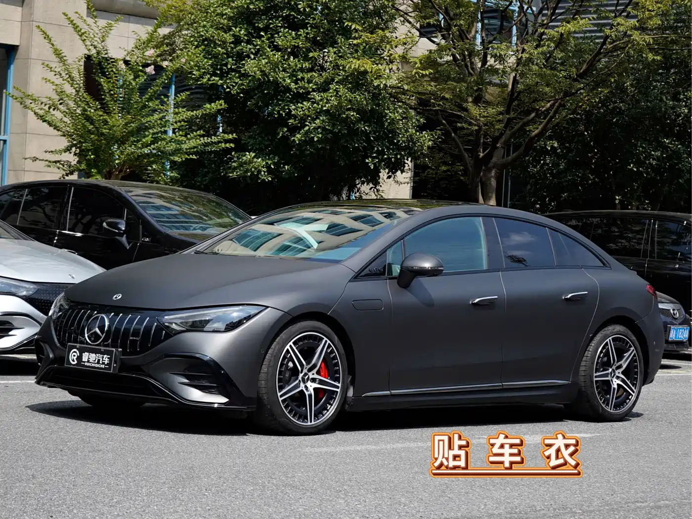 奔驰EQE AMG 2023款 AMG EQE 53 4MATIC+ 2023
