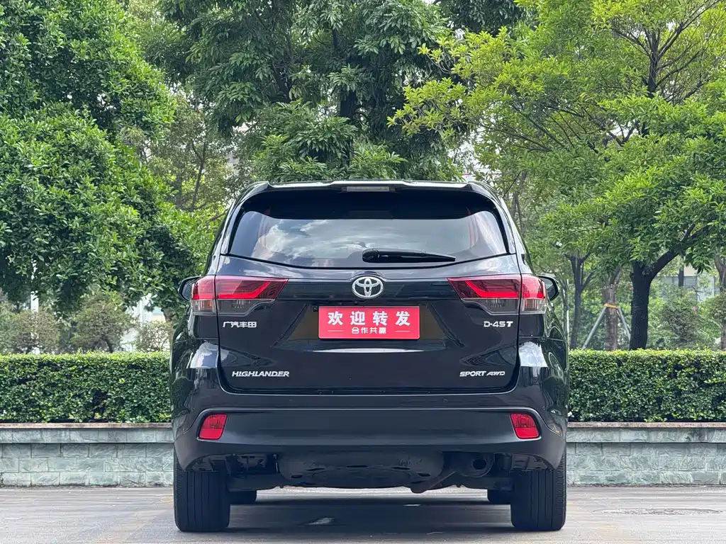 Toyota Highlander — миниатюра 5