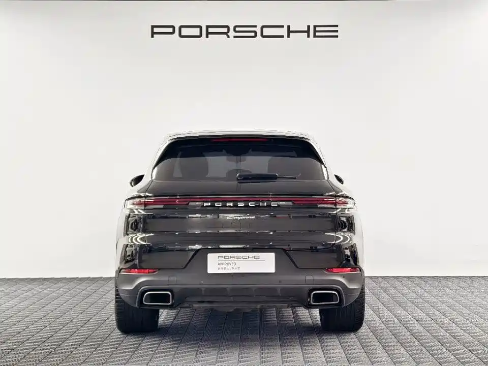 Porsche Cayenne — миниатюра 5