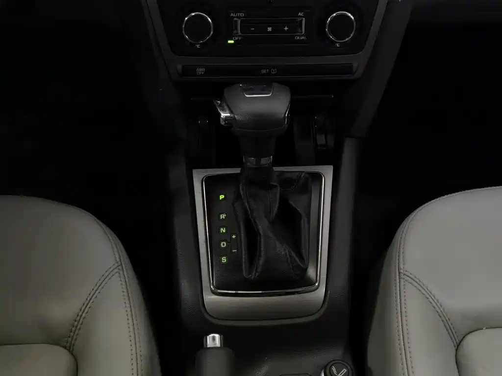 Skoda Octavia — миниатюра 13