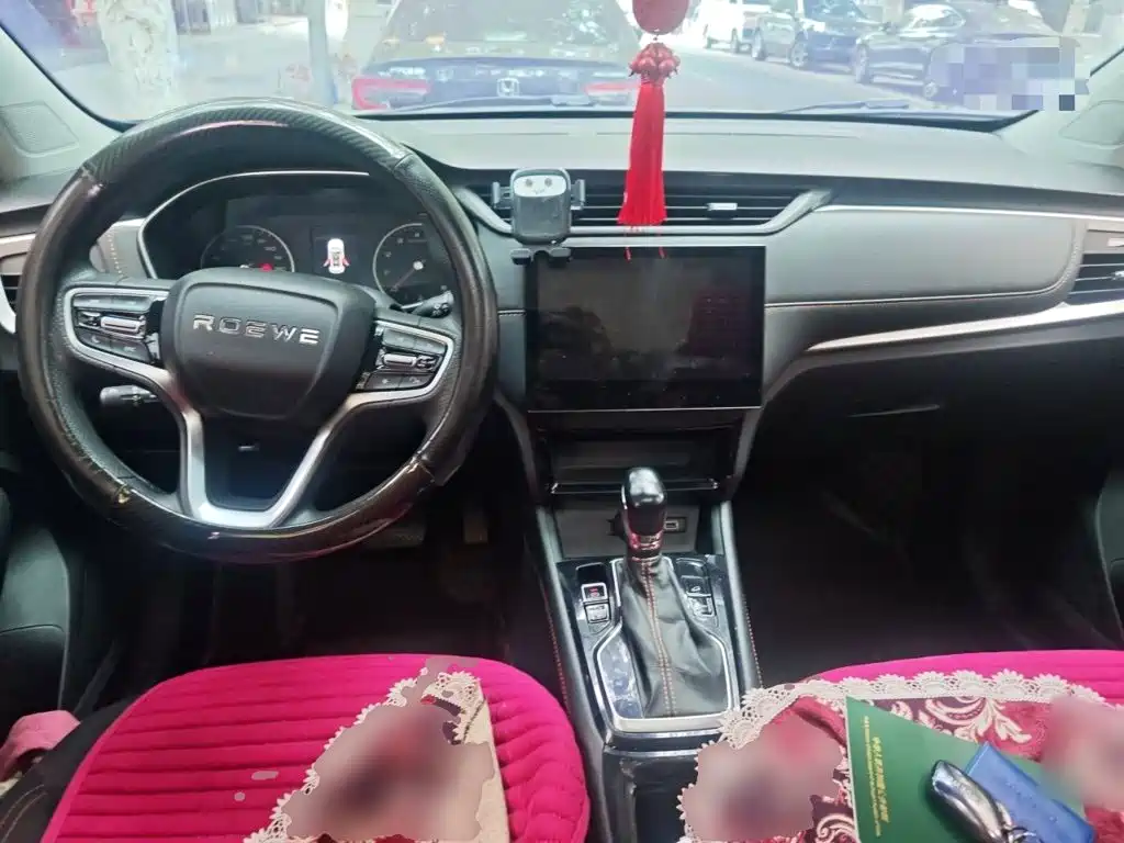 Roewe RX3 — миниатюра 5