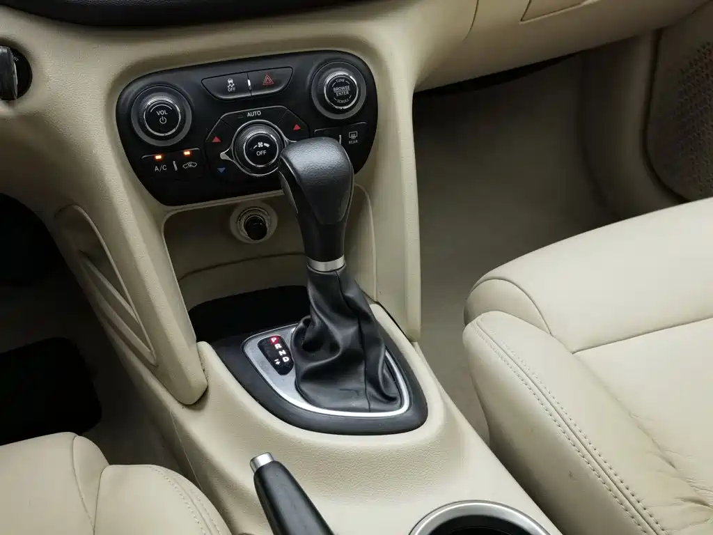 Fiat Viaggio — миниатюра 13