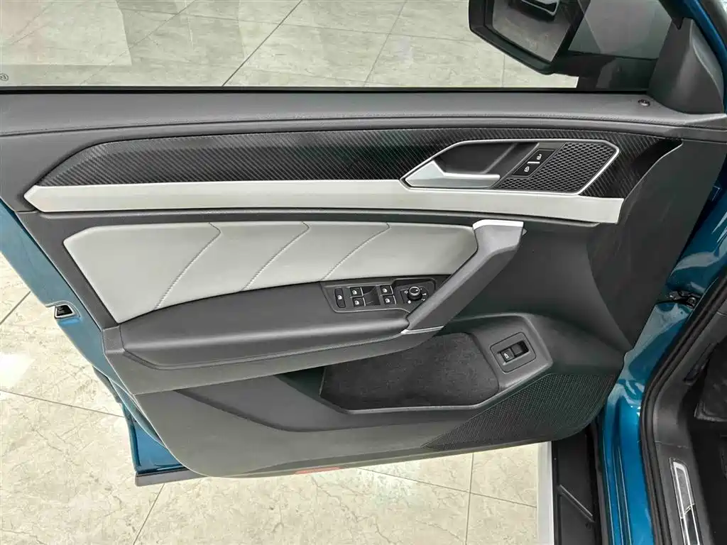 Volkswagen Tayron 2023 280TSI Luxury Plus