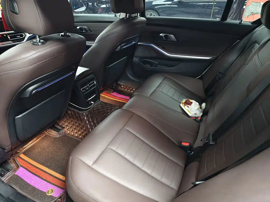 BMW 3 Series — миниатюра 10