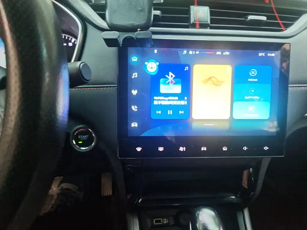 Roewe RX3 — миниатюра 9