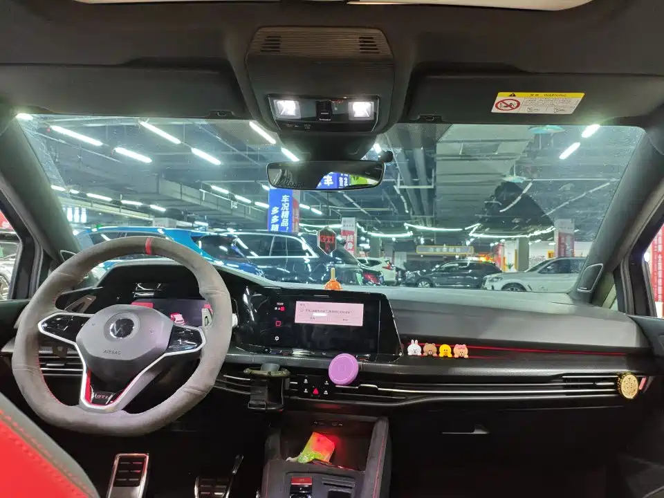 Volkswagen Golf GTI — миниатюра 4