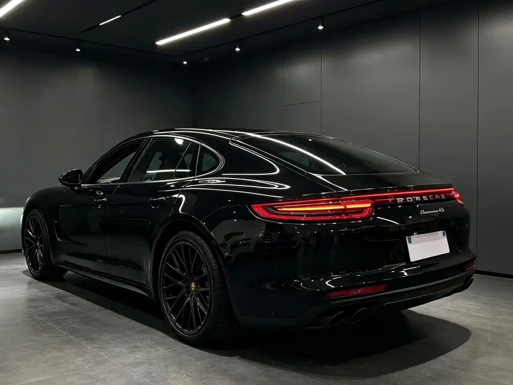 Porsche Panamera — миниатюра 11