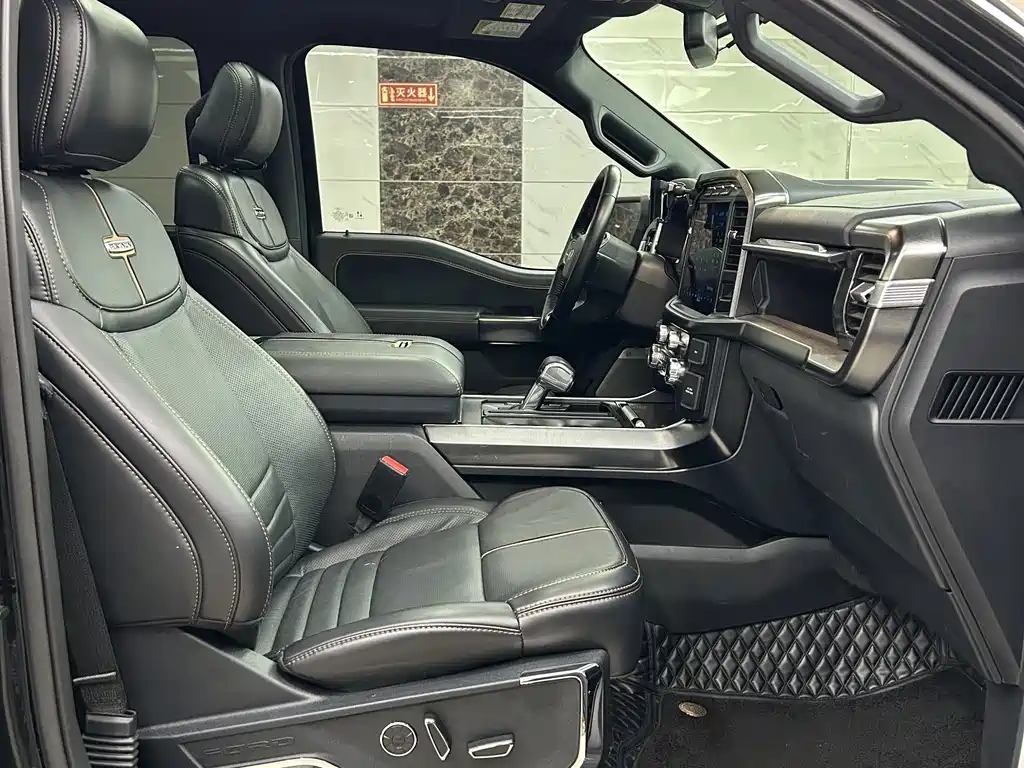 Ford F-150 Raptor — миниатюра 10