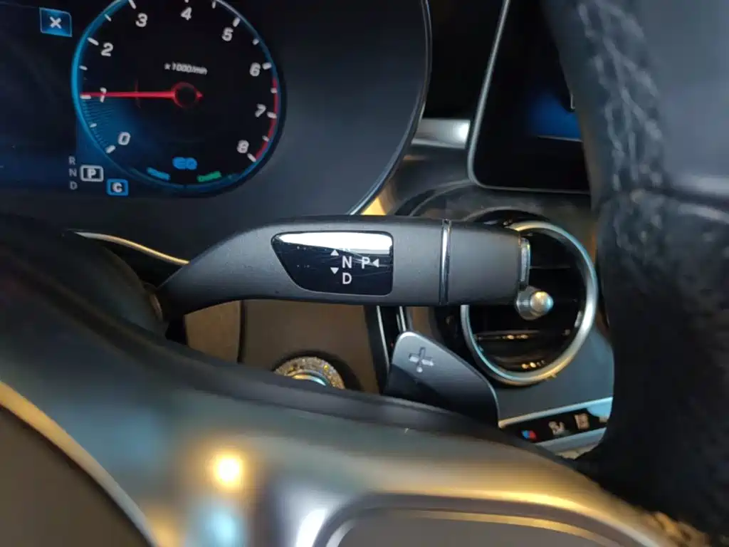 Mercedes-Benz C-Class — миниатюра 14