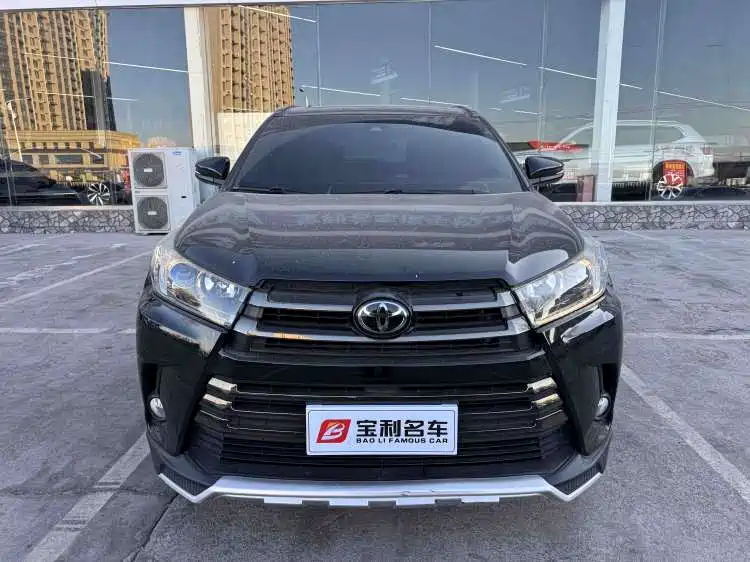 TOYOTA HIGHLANDER