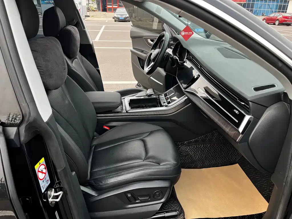 Audi Q8 — миниатюра 5