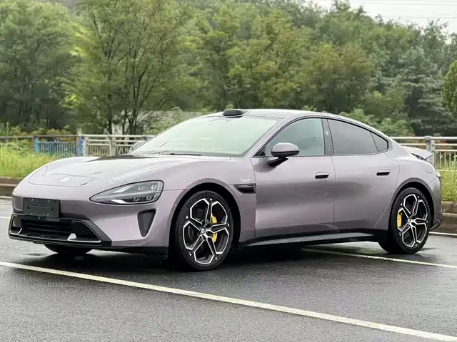 XIAOMI CAR XIAOMI SU7 2024