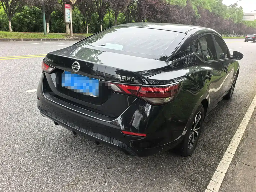 Nissan Sylphy 2021 1.6L XE CVT