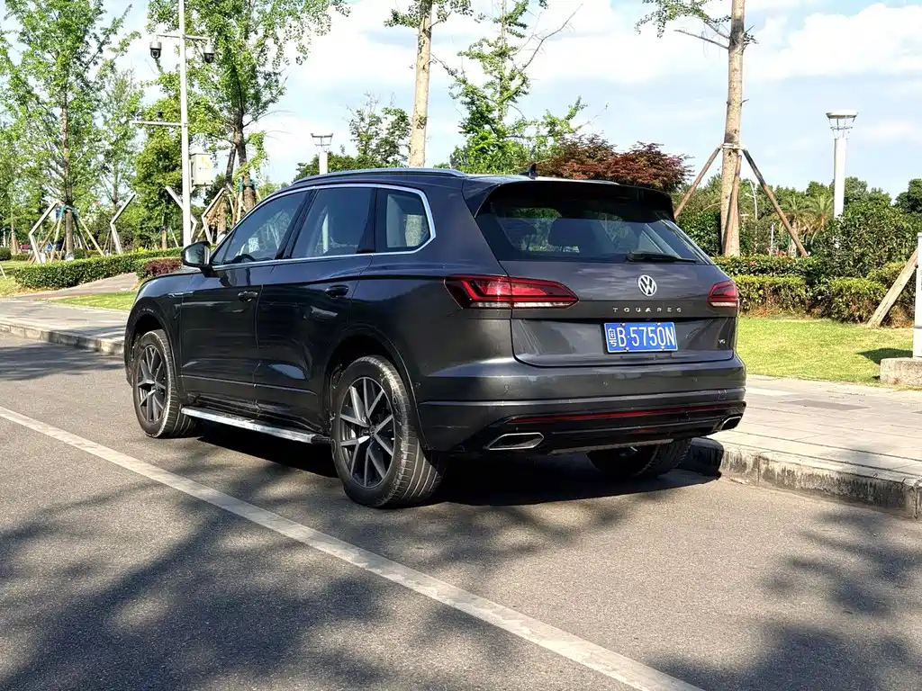 Volkswagen Touareg 2019 3.0TSI V