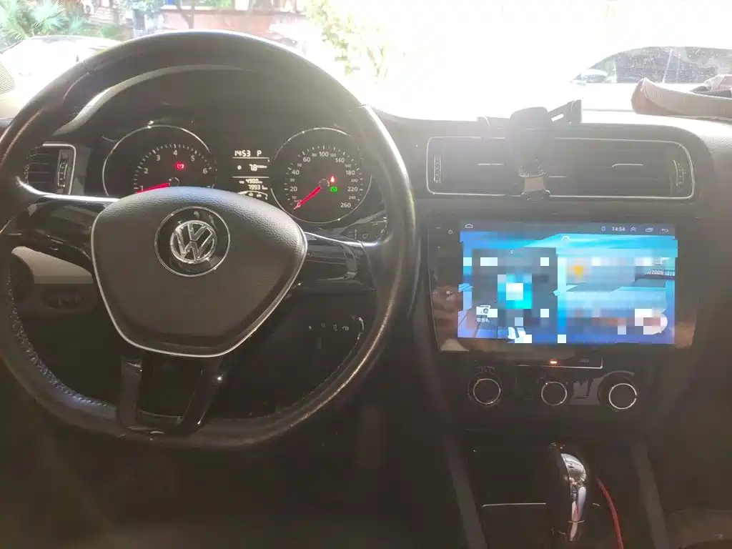 Volkswagen Sagitar — миниатюра 5