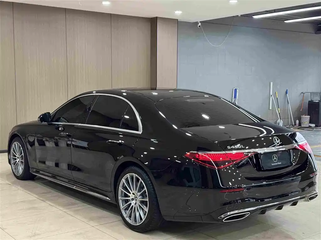 Mercedes-Benz S-Class — миниатюра 8