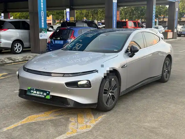 2023 Xpeng P7