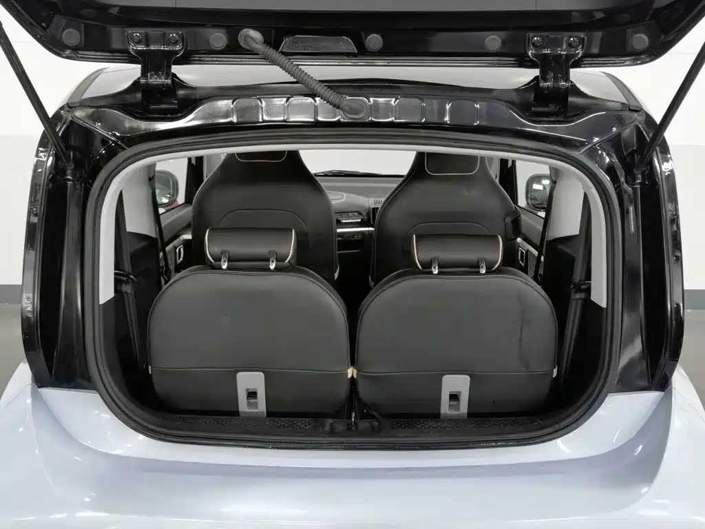 Baojun KiWi EV — миниатюра 16