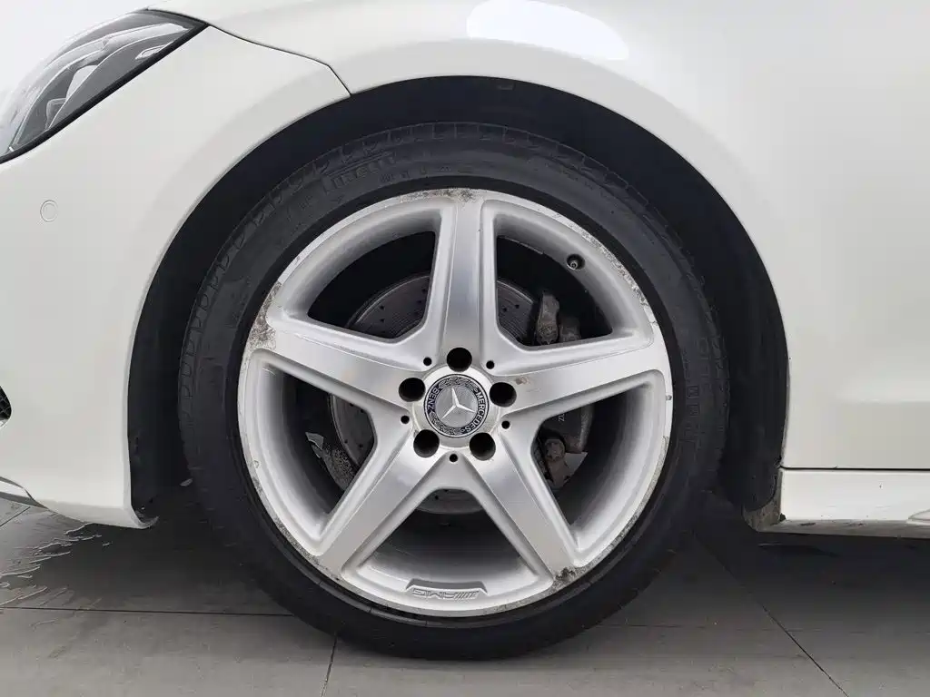 Mercedes-Benz CLS — миниатюра 17