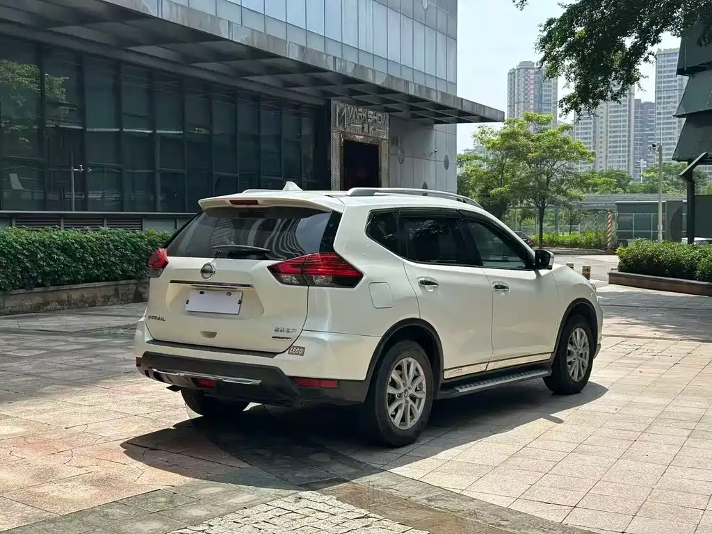 Nissan X-Trail — миниатюра 19