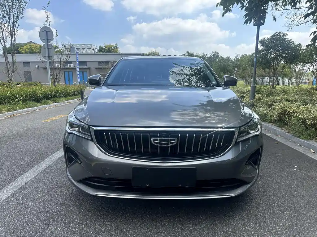 Geely Emgrand — миниатюра 2