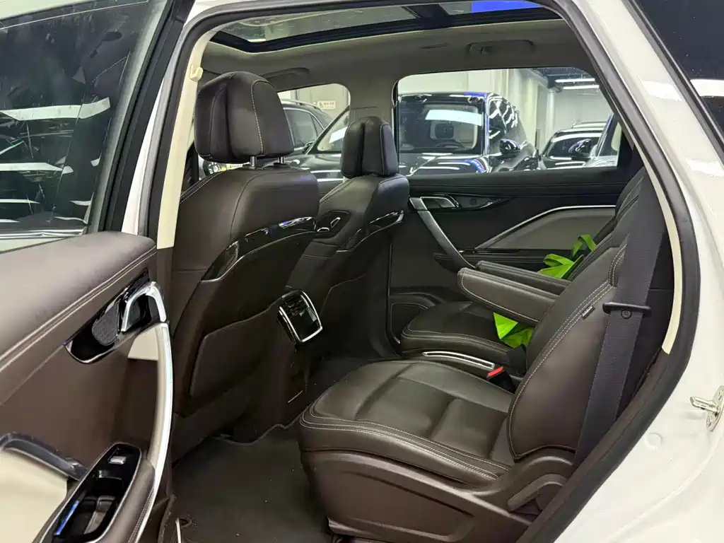 Geely Jiaji 2019 1.5TD MHEV DCT Premium