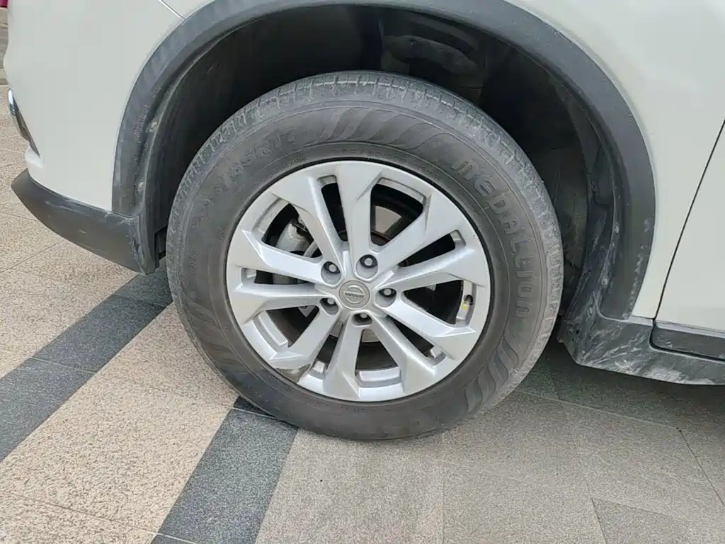 Nissan X-Trail — миниатюра 23