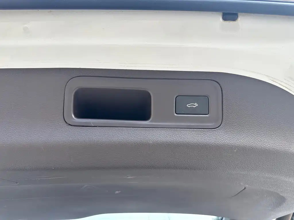 Geely Jia Ji New Energy — миниатюра 30