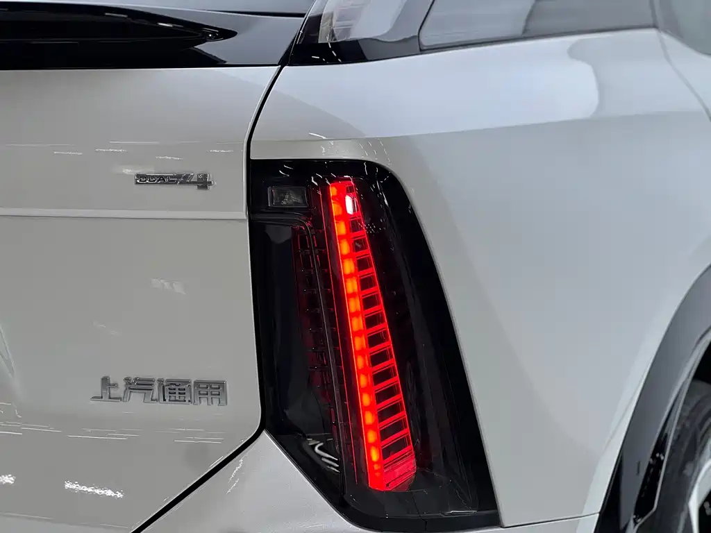 Cadillac IQ — миниатюра 27