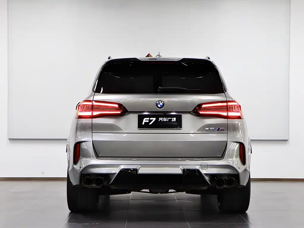 BMW X5 M