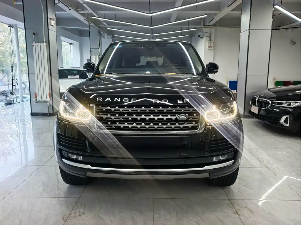 Land Rover Range Rover — миниатюра 2