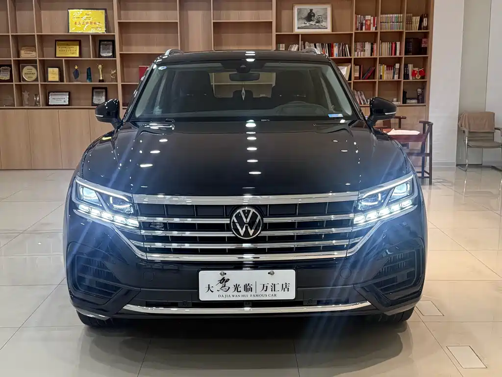 Volkswagen Touareg — миниатюра 2