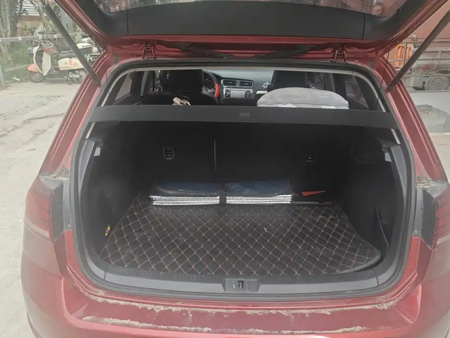 Volkswagen Golf — миниатюра 4