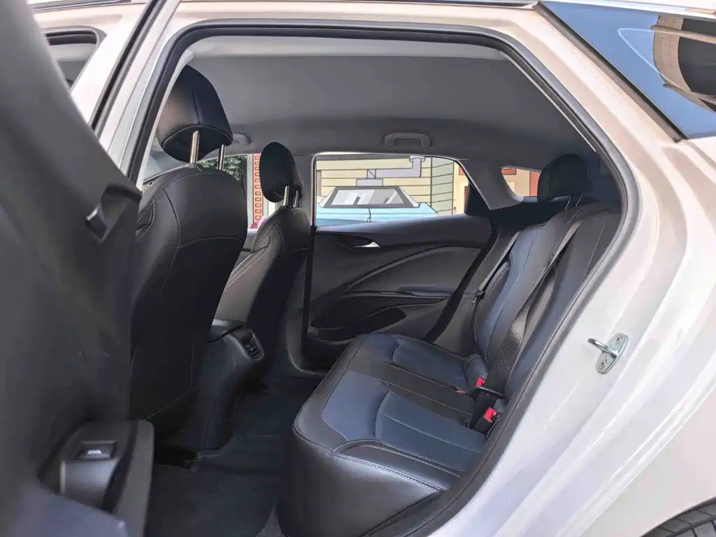 Buick Velite 6 — миниатюра 6