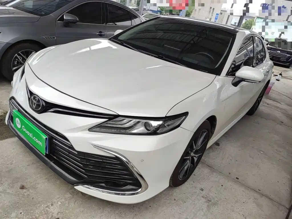Toyota Camry 2022