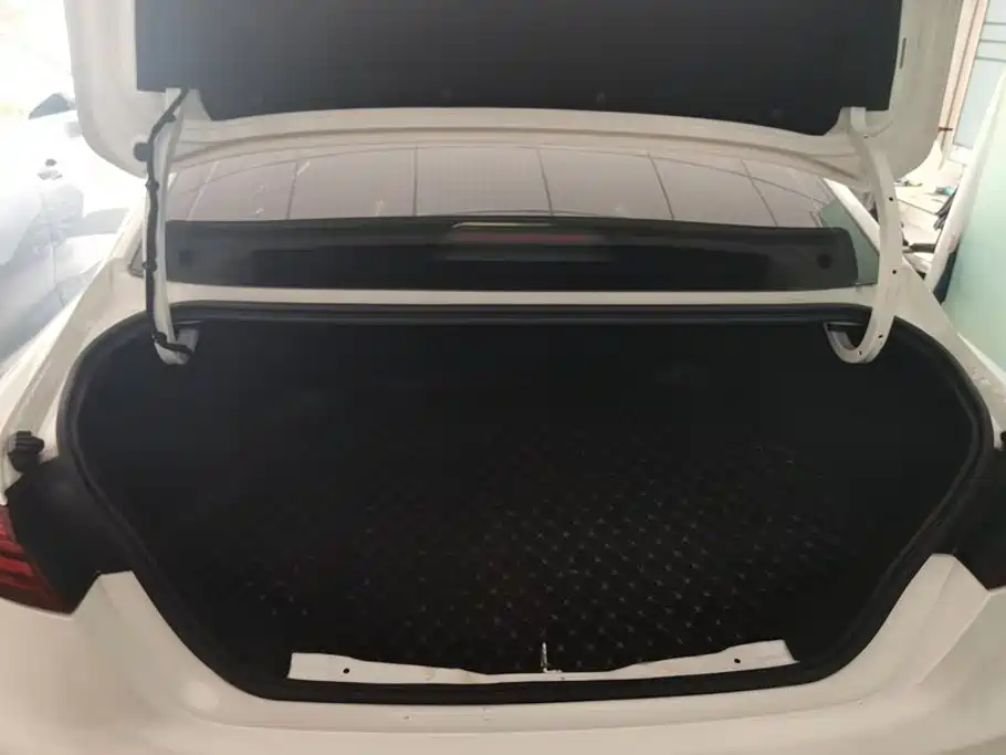 Geely Binrui — миниатюра 4