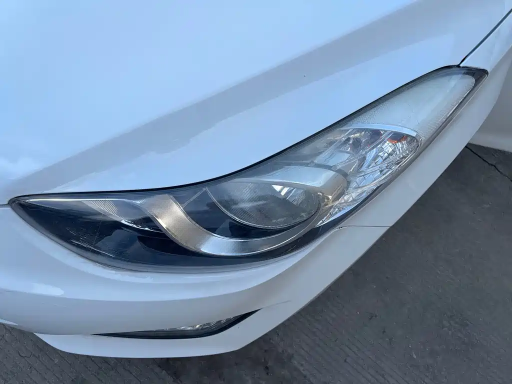 Hyundai Elantra Langdong — миниатюра 16